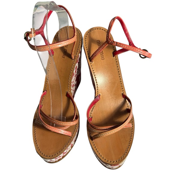 Miu Miu Floral Red Embroidered Ankle Strap Platform Wedge Az 39 - Picture 9 of 16